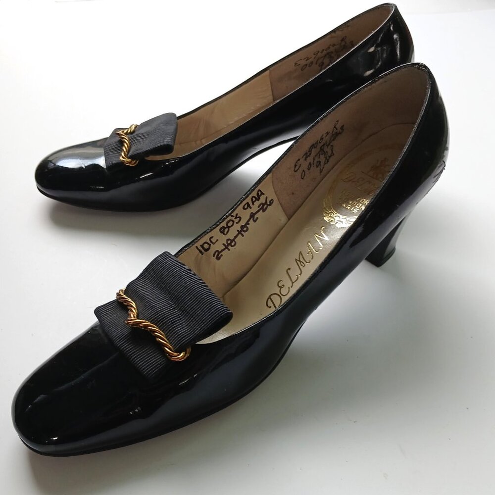 Vintage Women’s Delman Black Patent Leather Block Heel Shoes Size 9 AA Classy